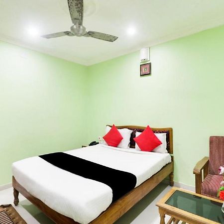 Hotel Sambit International Puri Exterior photo