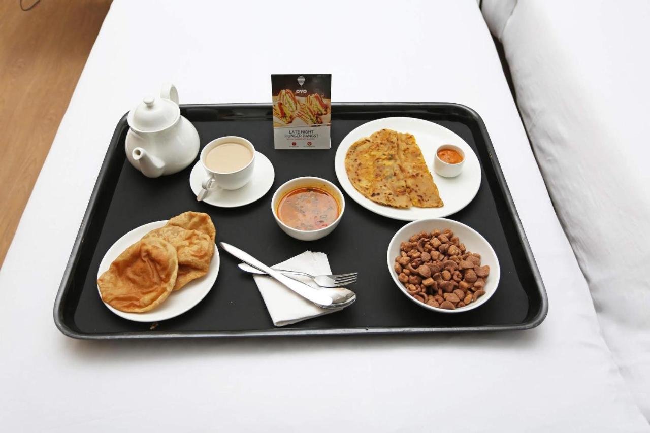 Hotel Sambit International Puri Exterior photo